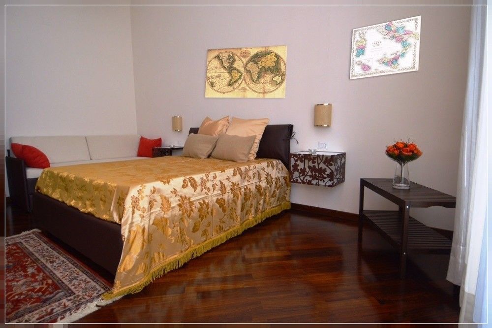 סלרנו B&B Domus Garibaldi מראה חיצוני תמונה